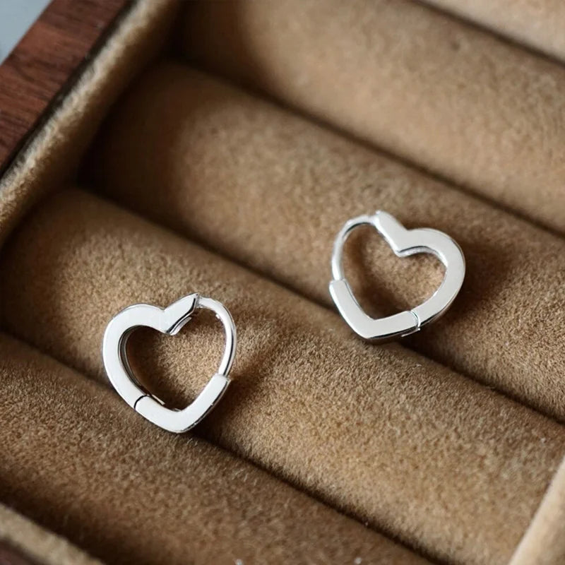 Noverlla™ Luxury Round CZ Stud Earrings | Sparkling Everyday Elegance