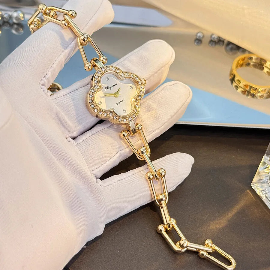 Four-Leaf Clover Gold Chain Watch for Women – Elegant Jewelry Watch