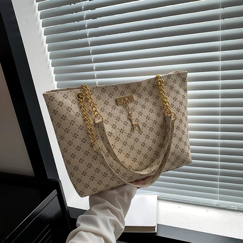 Elegant Soft Leather Tote Bag for Women – Large Shoulder Bag with Charm
