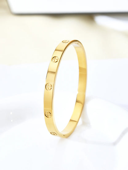 Luxury 18K Gold Plated Bracelet for Women – Stainless Steel Jewelry Gift