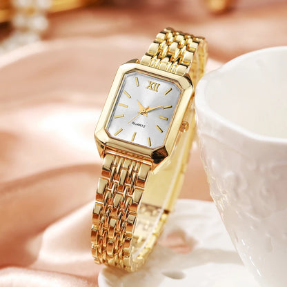 Elegant Gold Women's Gift Set – Quartz Watch with Matching Jewelry Collection