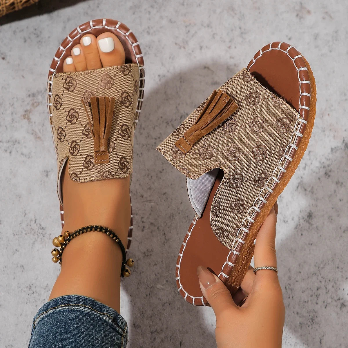 Noverlla™ Women's Fringe Slide Sandals – Casual Open-Toe Summer Beach Slippers