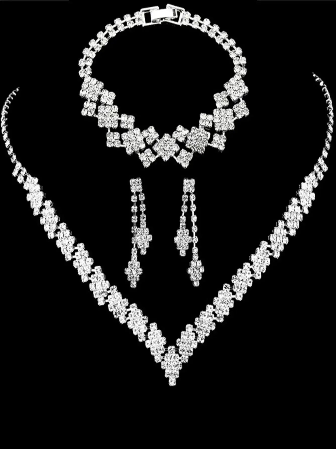Noverlla™ Luxury Rhinestone Tassel Jewelry Set | Elegant Necklace & Earrings