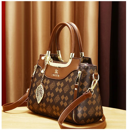 Noverlla™ Vintage PU Leather Crossbody Bag – Elegant Retro Shoulder Handbag for Women