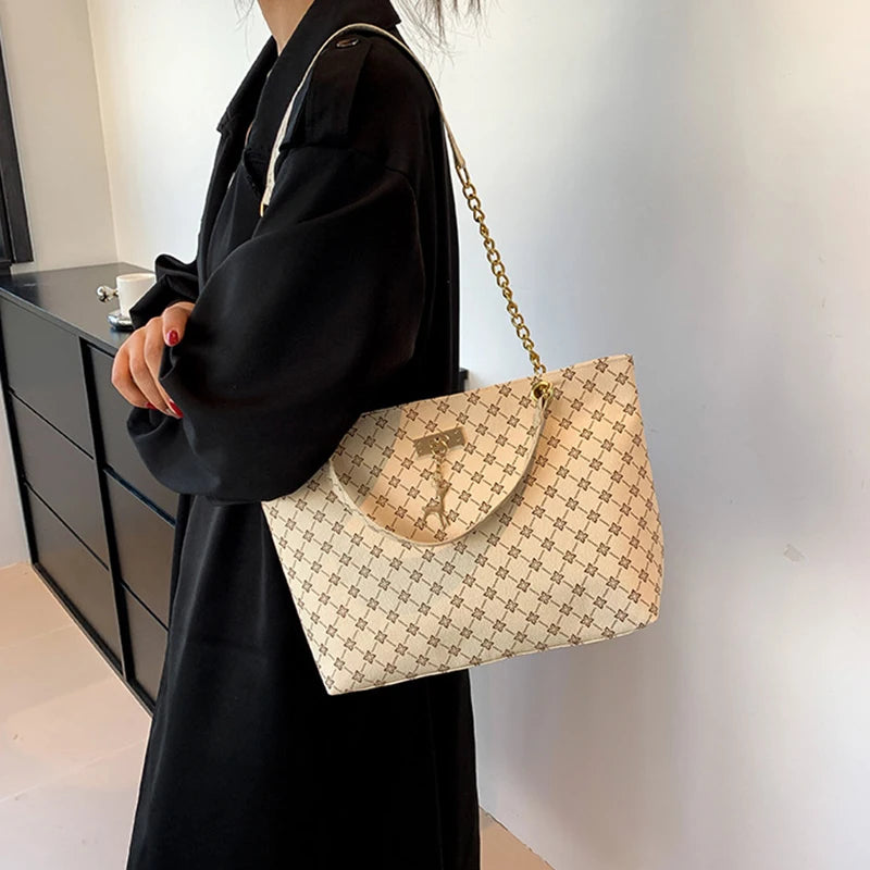 Elegant Soft Leather Tote Bag for Women – Large Shoulder Bag with Charm