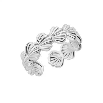 Noverlla™ Luxury Gold Stainless Steel Ring | Timeless Elegance for Women