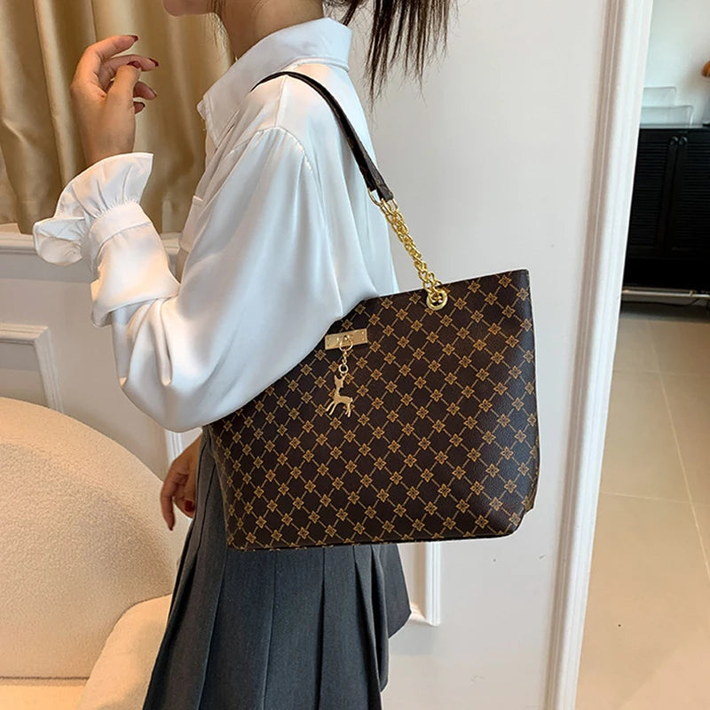 Elegant Soft Leather Tote Bag for Women – Large Shoulder Bag with Charm