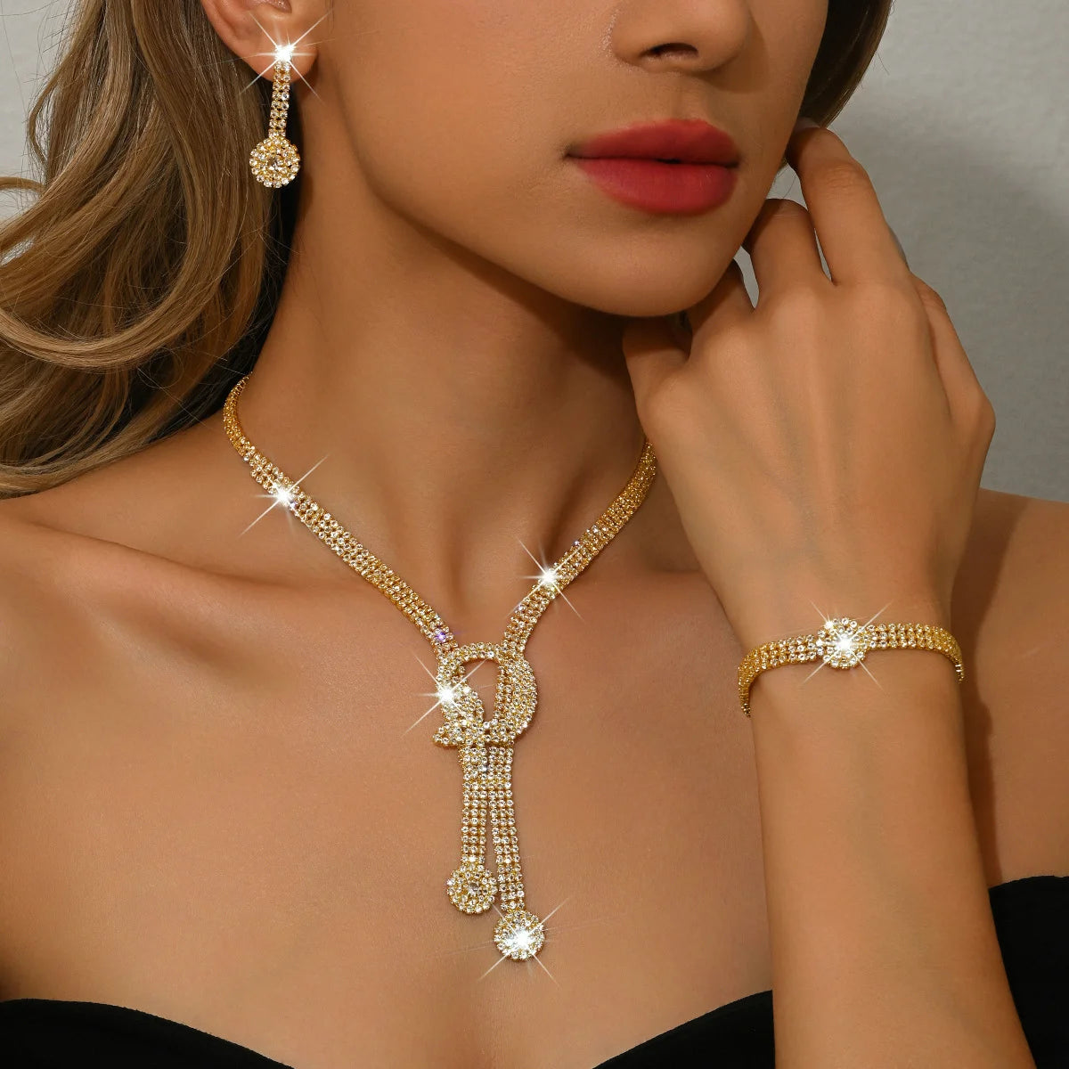 Elegant Diamond Look Wedding Jewelry Set for Brides – Necklace, Earrings & Bracelet