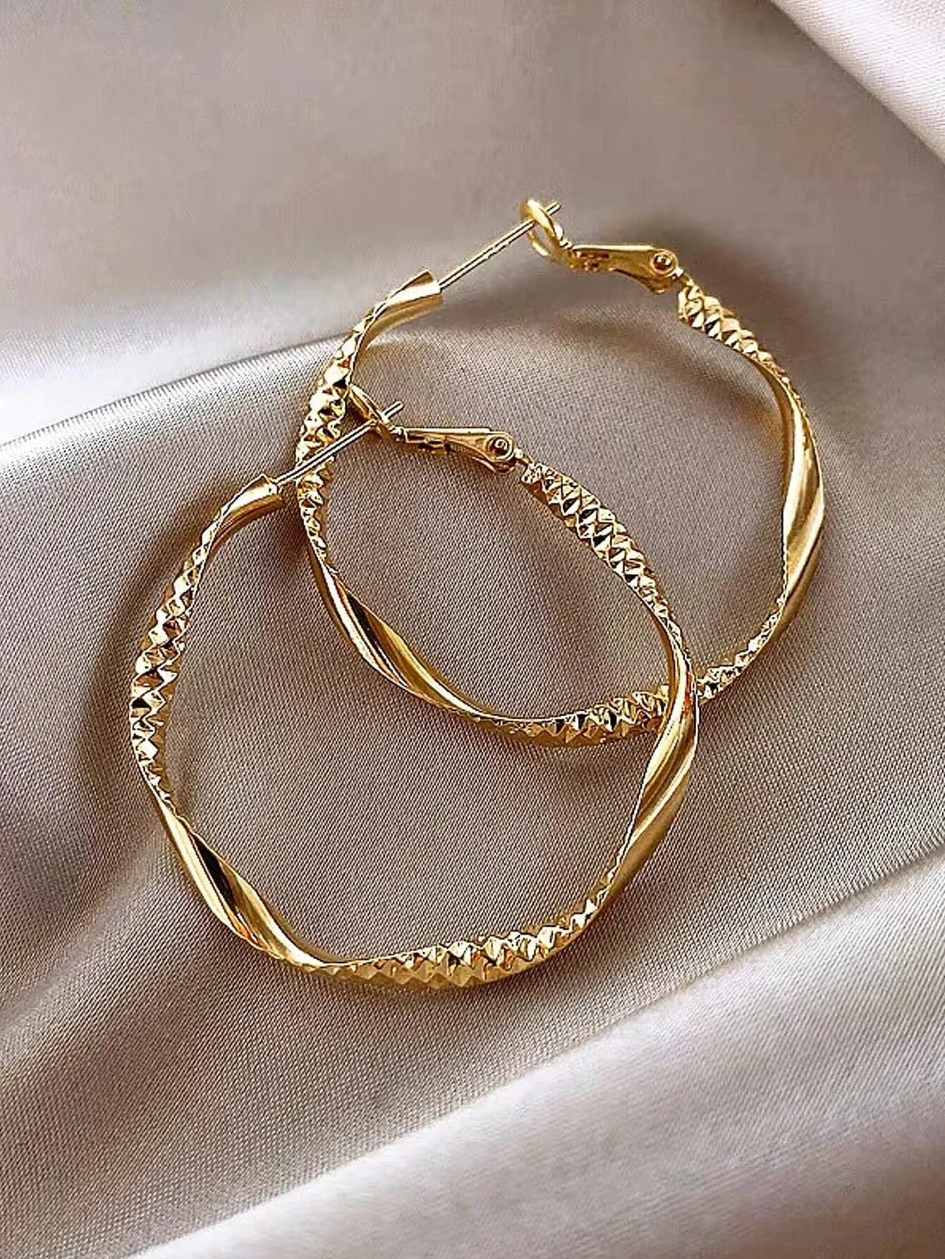 Noverlla™ Elegant Silky Texture Earrings | Timeless Luxury Jewelry for Women