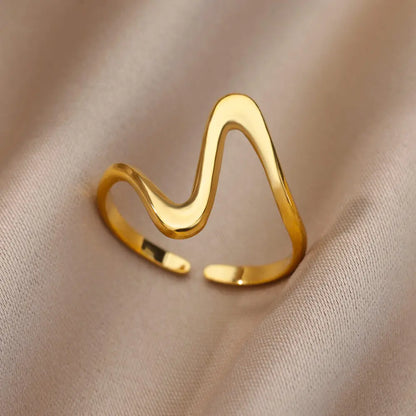 Noverlla™ Luxury Gold Stainless Steel Ring | Timeless Elegance for Women