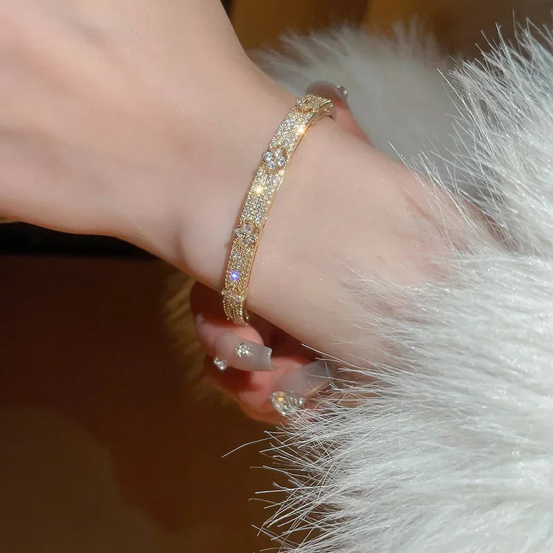 Luxury Cubic Zirconia Bangle Bracelet – Gold Silver Plated Women Jewelry | Noverlla