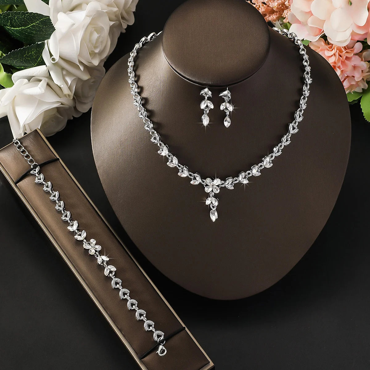 Bridal Leaf Waterdrop Jewelry Set – Earrings & Necklace Luxury Wedding Accessories