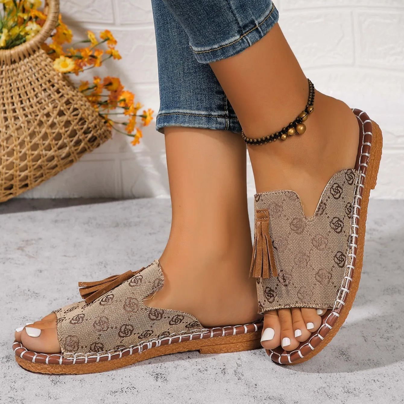 Noverlla™ Women's Fringe Slide Sandals – Casual Open-Toe Summer Beach Slippers