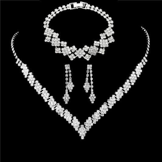 Noverlla™ Luxury Rhinestone Tassel Jewelry Set | Elegant Necklace & Earrings