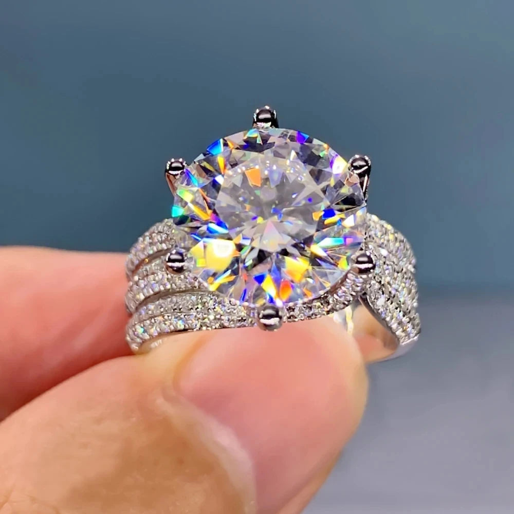 Noverlla™ Sparkling Twisted Zircon Ring – Elegant Jewelry for Every Occasion