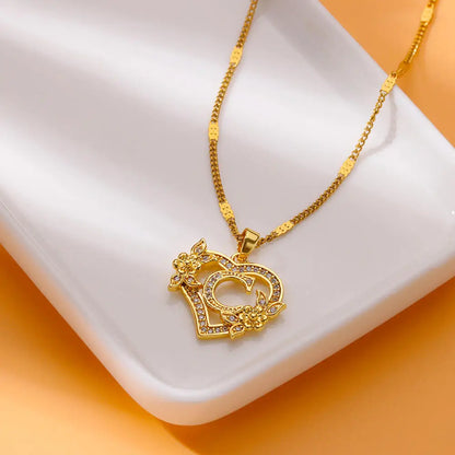 Noverlla™ Personalized Initial Heart Necklace | Gold Stainless Steel Jewelry