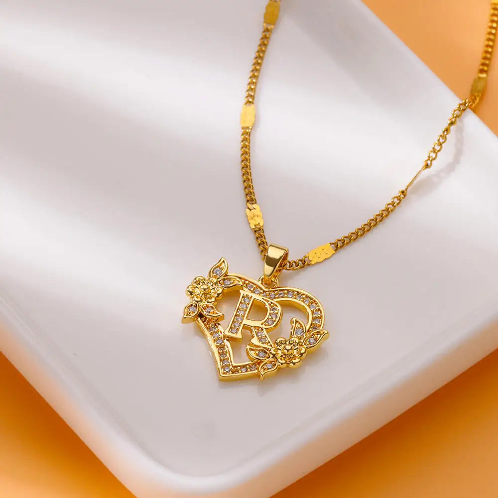 Noverlla™ Personalized Initial Heart Necklace | Gold Stainless Steel Jewelry