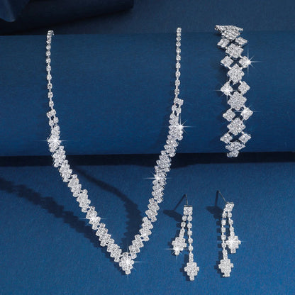 Noverlla™ Luxury Rhinestone Tassel Jewelry Set | Elegant Necklace & Earrings