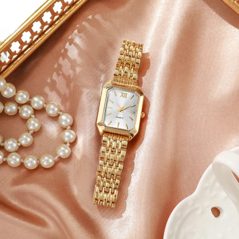 Noverlla™ Elegant Women's Rhinestone Watch & Jewelry Set | 5-Piece Quartz Gift Collection